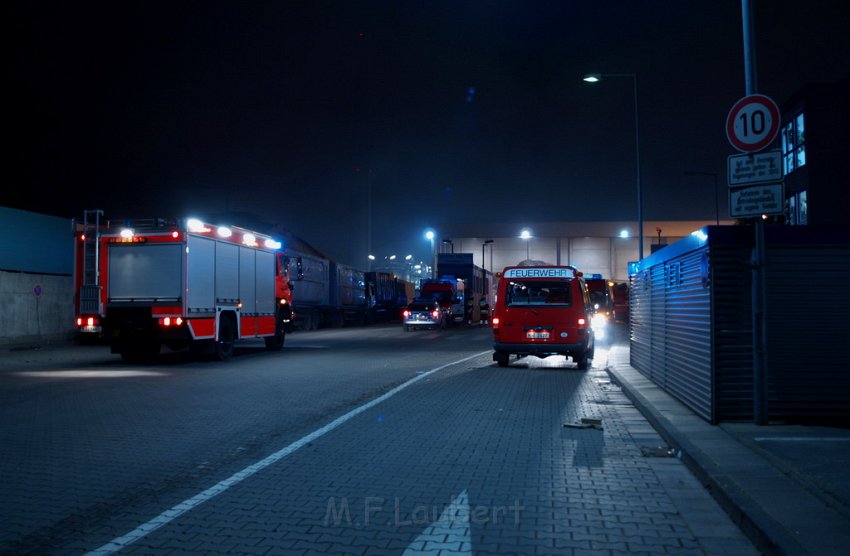 Feuer 3 GVG Koeln Niehl Geestemuenderstr P001.JPG